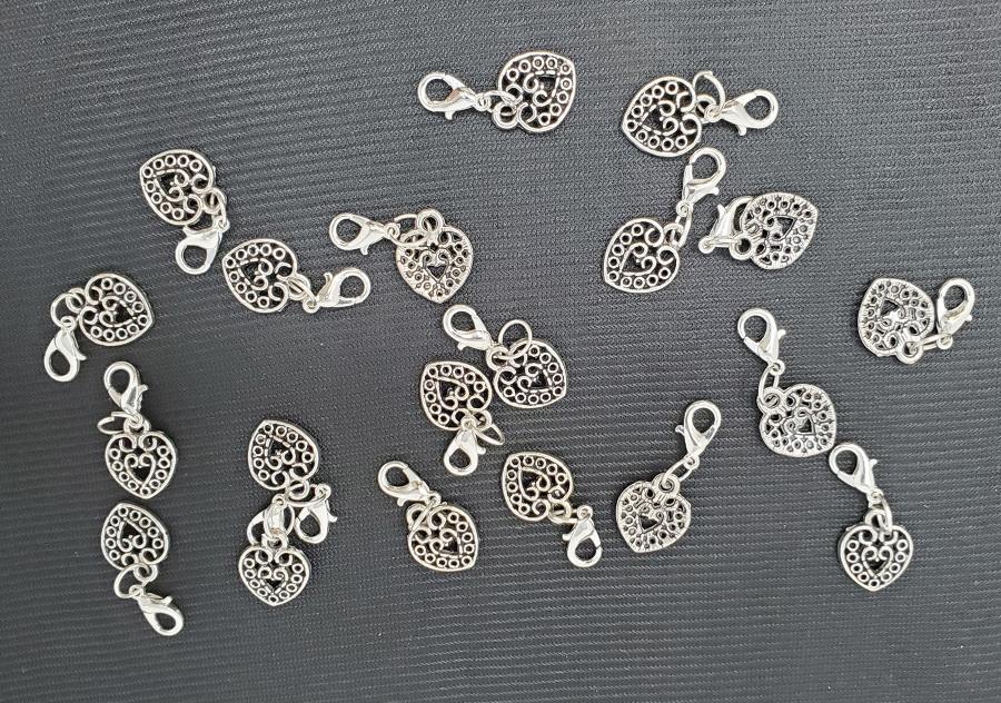 CHARM'S
