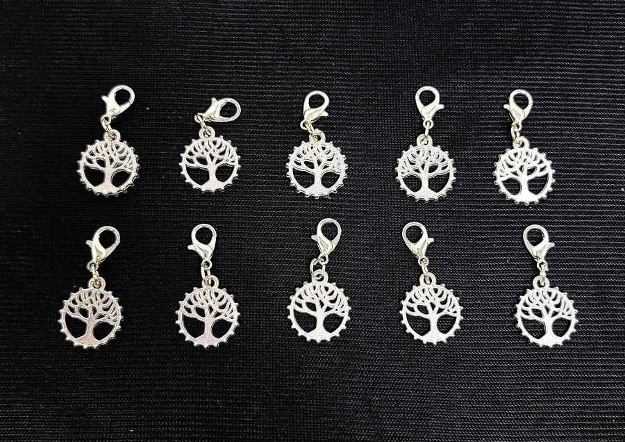 CHARM'S